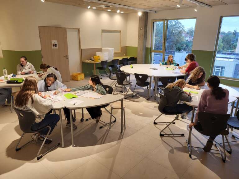 Nieuwe wetenschapsblok volop in gebruik